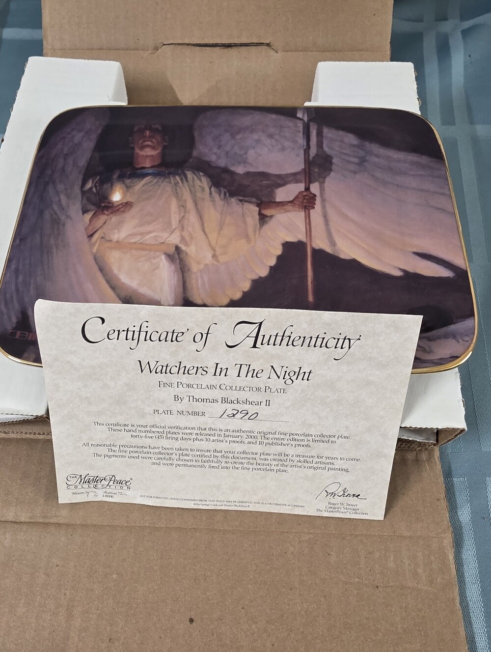 Masterpiece 'Watchers In The Night' Porcelain Collector Plate .